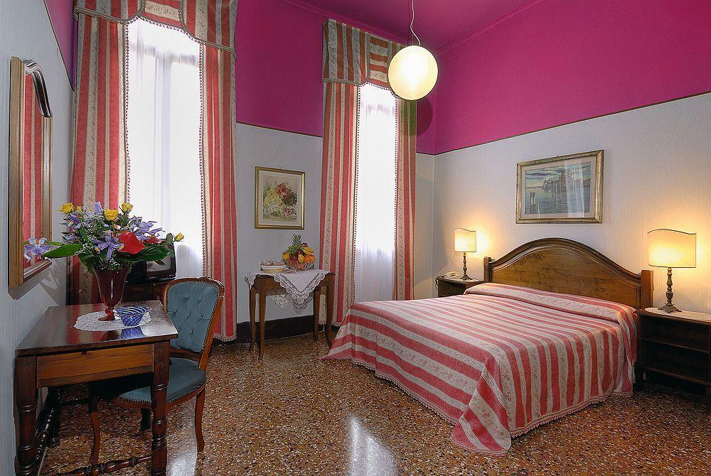 De L'Alboro Hotell Venedig Exteriör bild