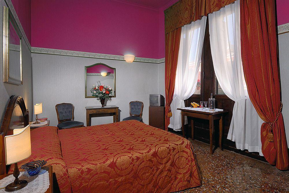 De L'Alboro Hotell Venedig Exteriör bild